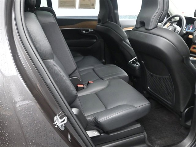 Used 2024 Volvo XC90 B5 Plus image 27