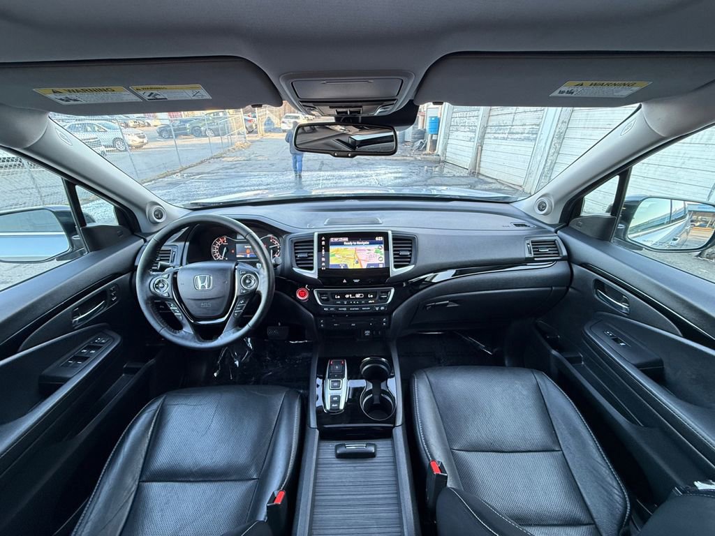 Used 2017 Honda Pilot Elite image 23