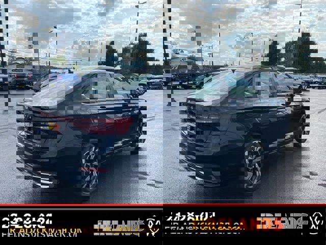 New 2026 Volkswagen Jetta SEL image 9