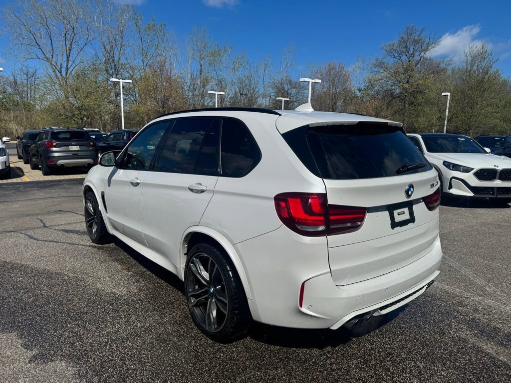 Used 2018 BMW X5 M w/ Executive Package AWD/4WD image 2