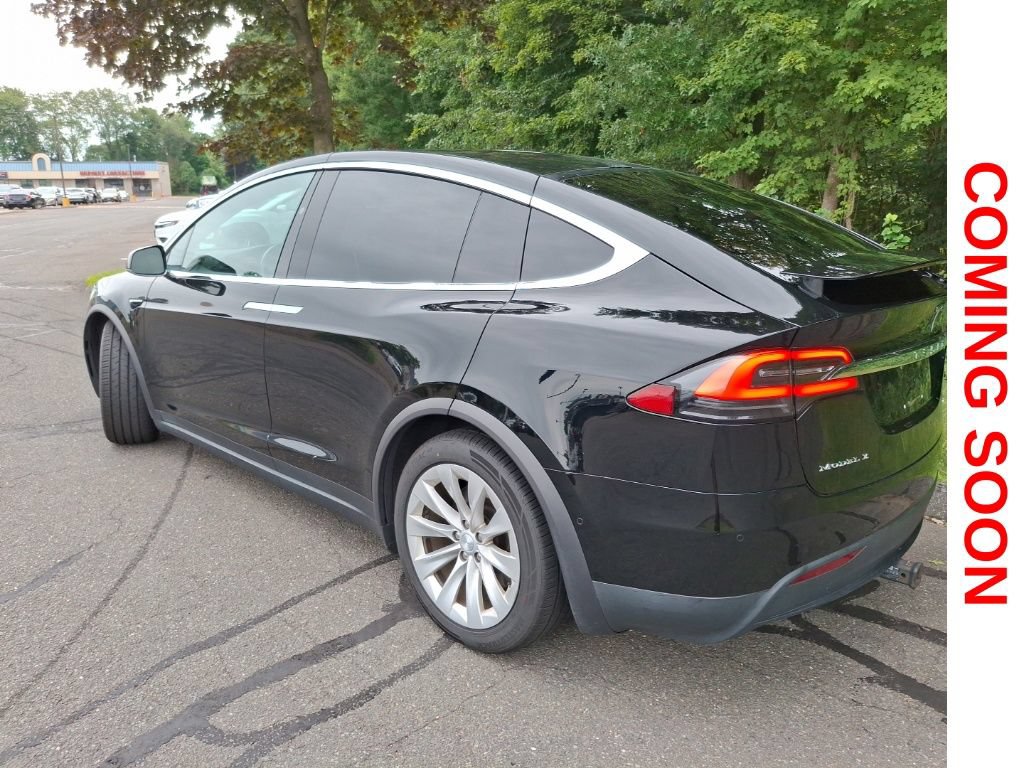 Used 2017 Tesla Model X 75D AWD/4WD image 8