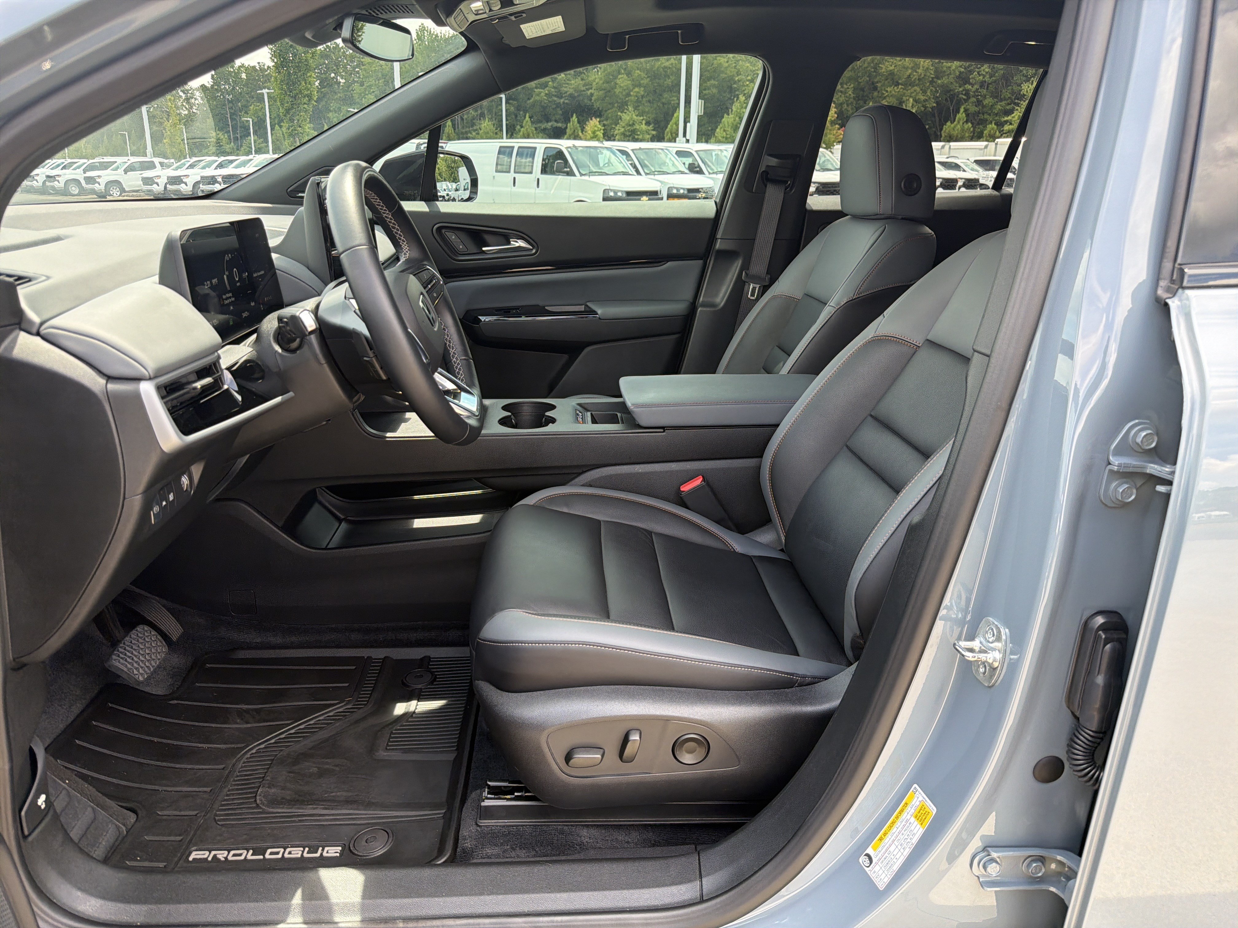 Used 2025 Honda Prologue Touring image 16