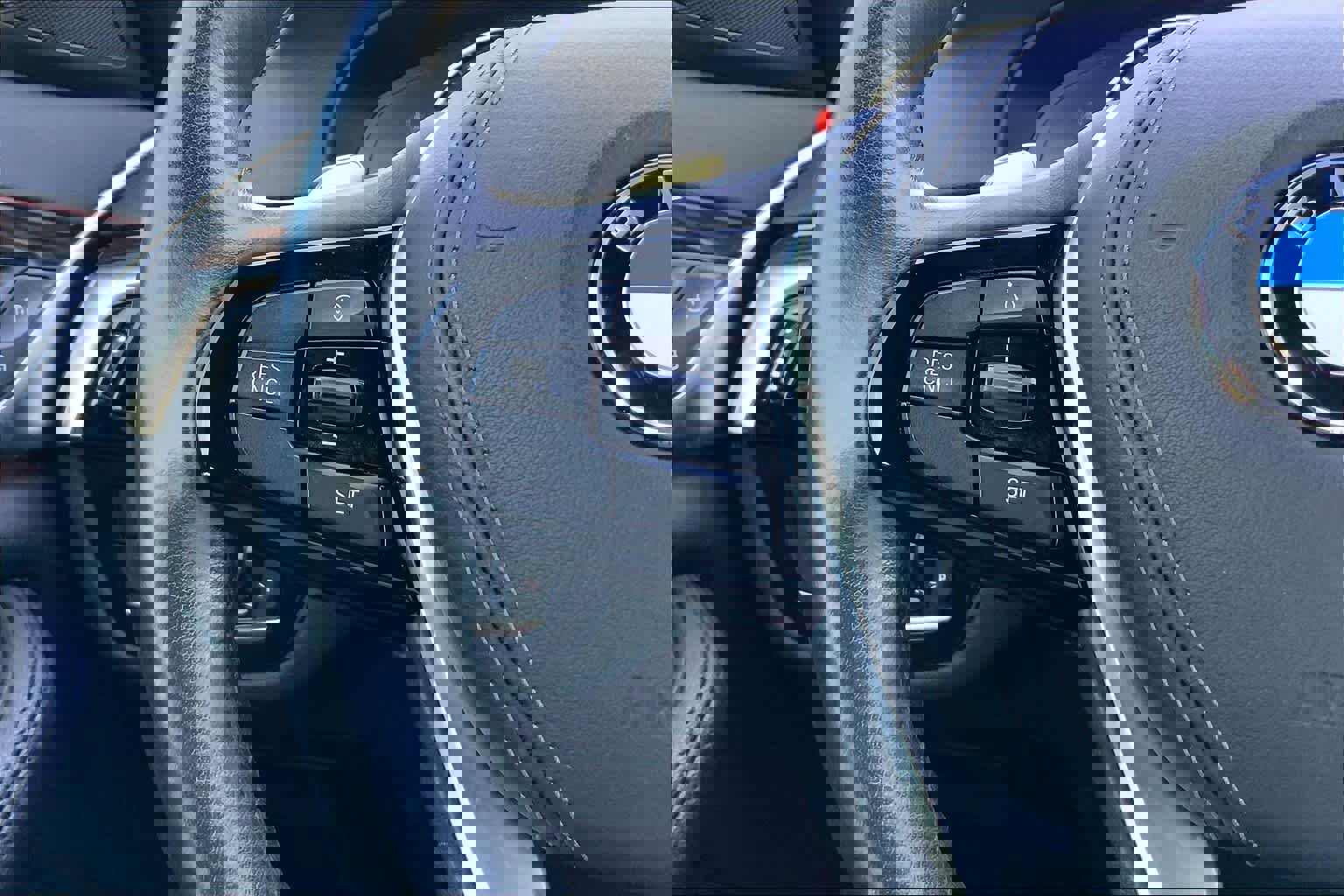 Used 2018 BMW 530i image 23