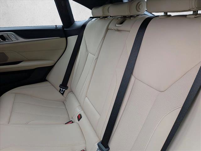 Used 2023 BMW i4 eDrive35 w/ Premium Package RWD image 17