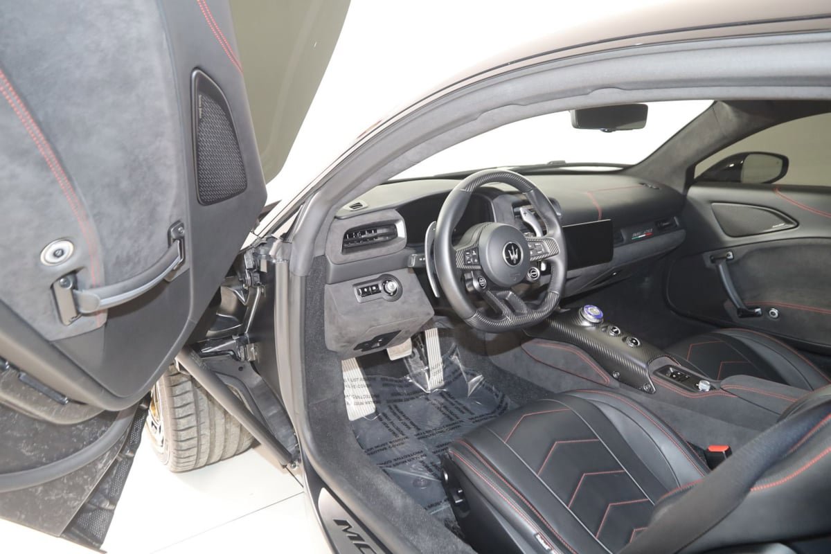 Used 2022 Maserati MC20 Coupe image 95