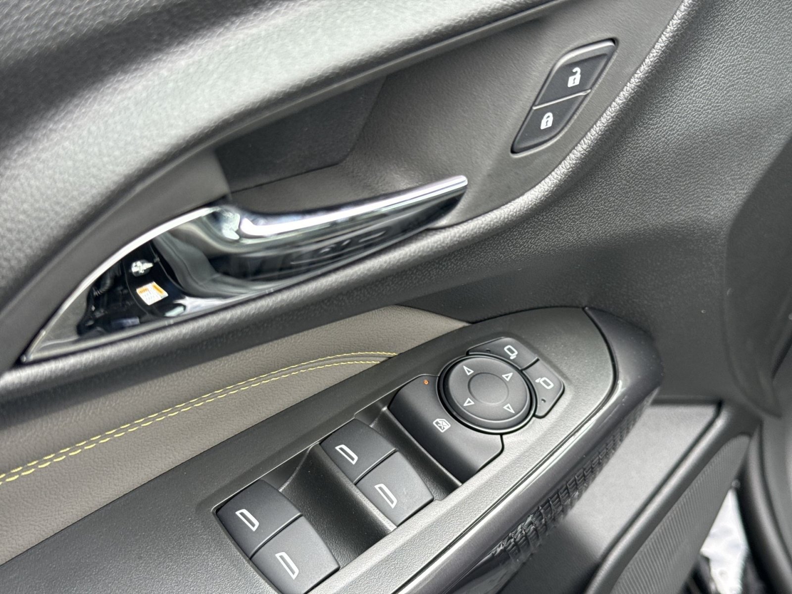 New 2026 Chevrolet Trax ACTIV w/ Driver Confidence Package FWD image 16