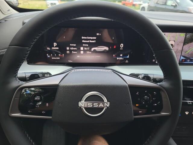 New 2025 Nissan Murano SL image 12