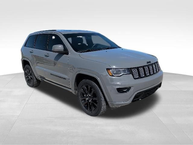 Used 2022 Jeep Grand Cherokee Laredo X image 1