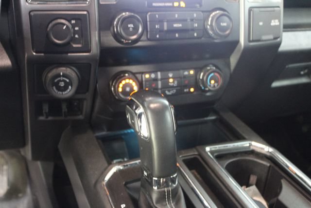 Used 2019 Ford F150 XLT w/ Equipment Group 302A Luxury AWD/4WD image 21
