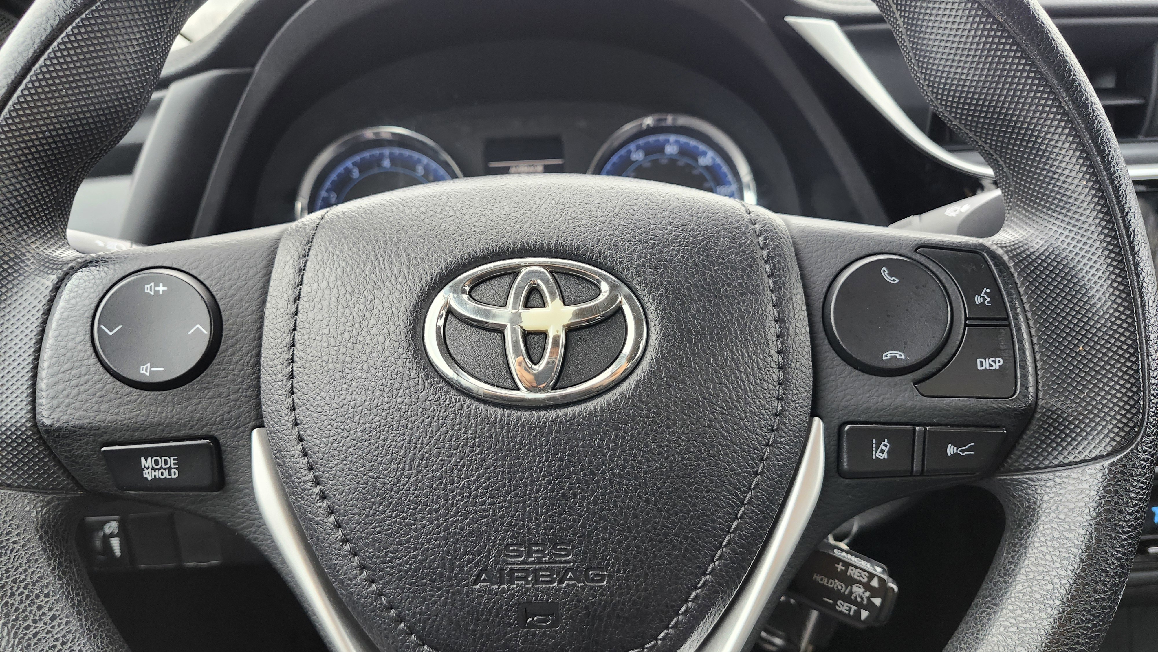 Used 2017 Toyota Corolla LE image 23