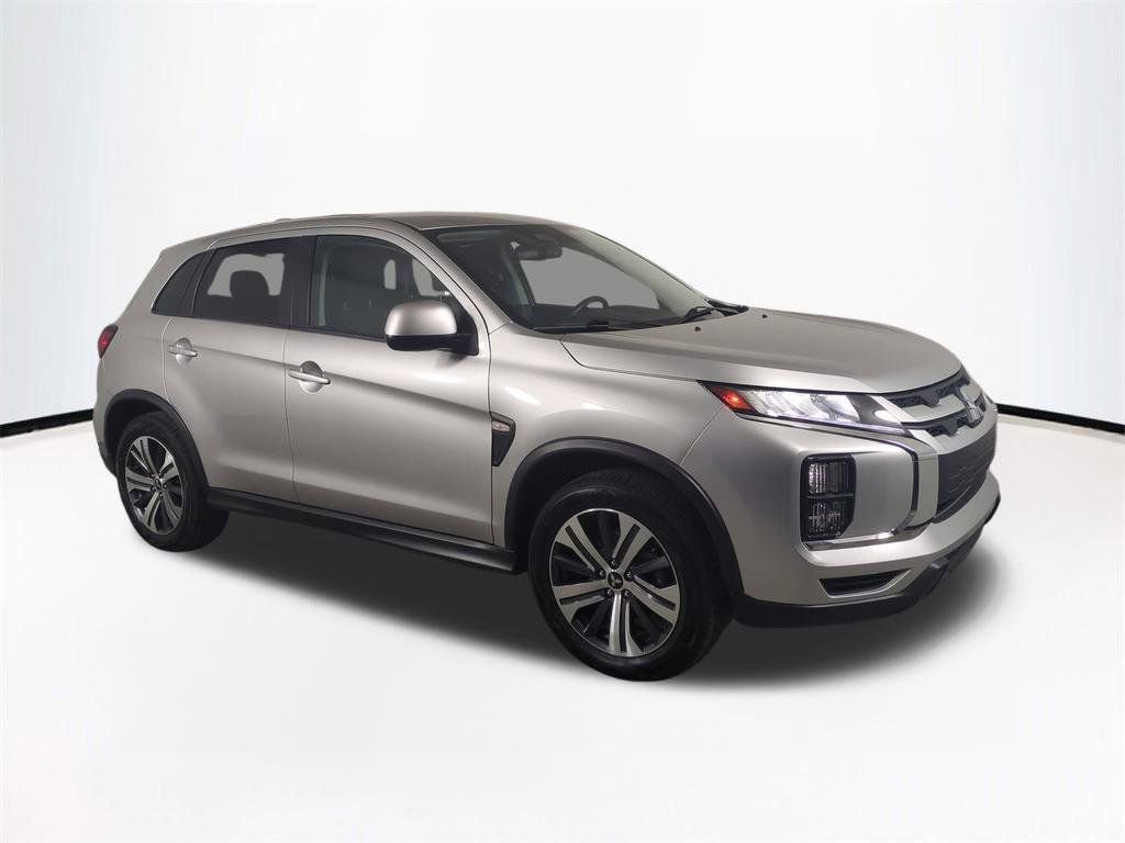 Used 2024 Mitsubishi Outlander Sport ES AWD/4WD image 2