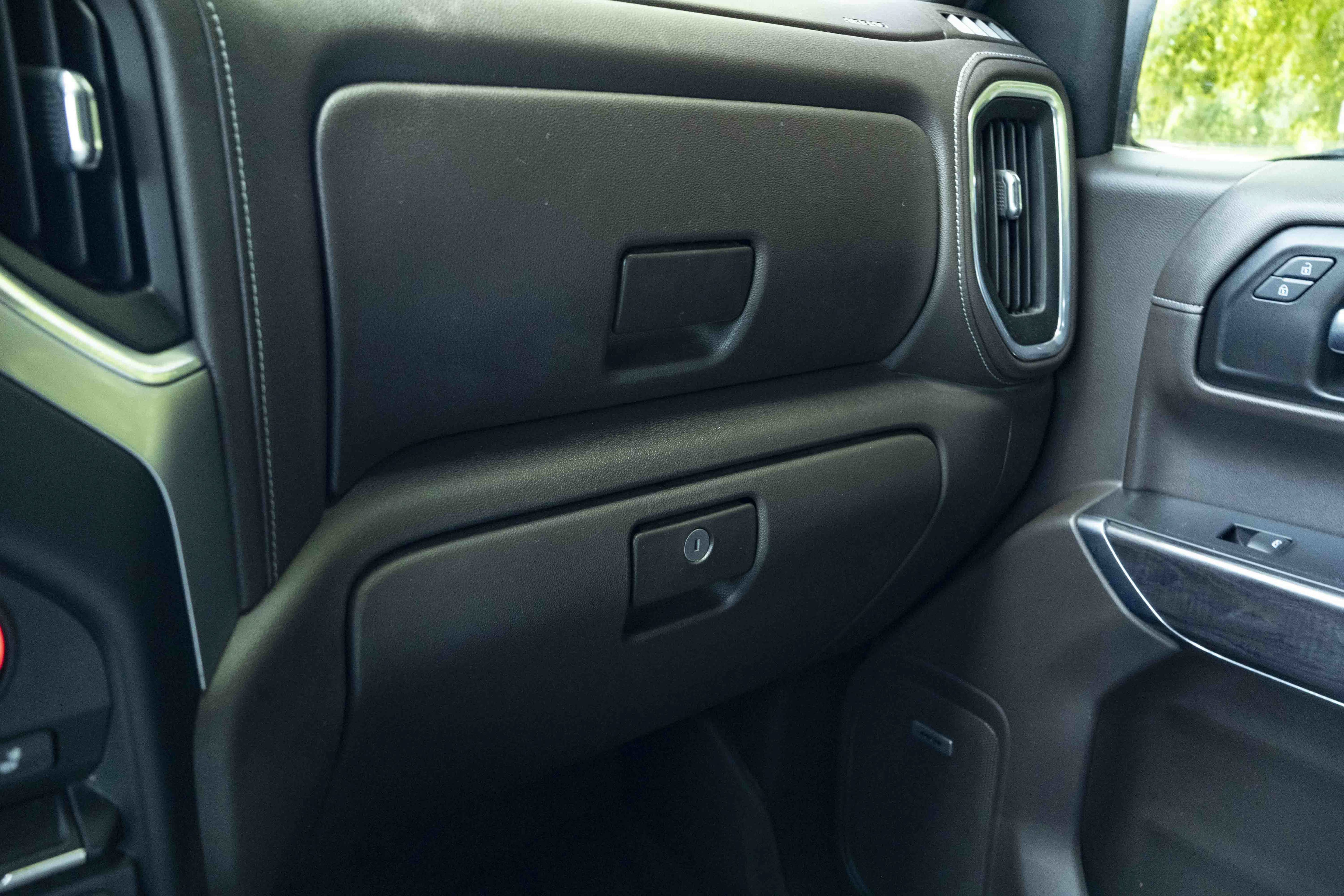 Used 2019 Chevrolet Silverado 1500 LTZ w/ LTZ Texas Edition AWD/4WD image 35