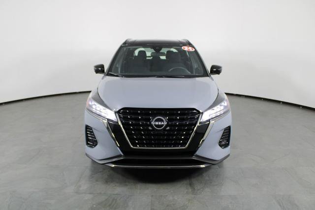 Certified 2024 Nissan Kicks SR FWD image 13