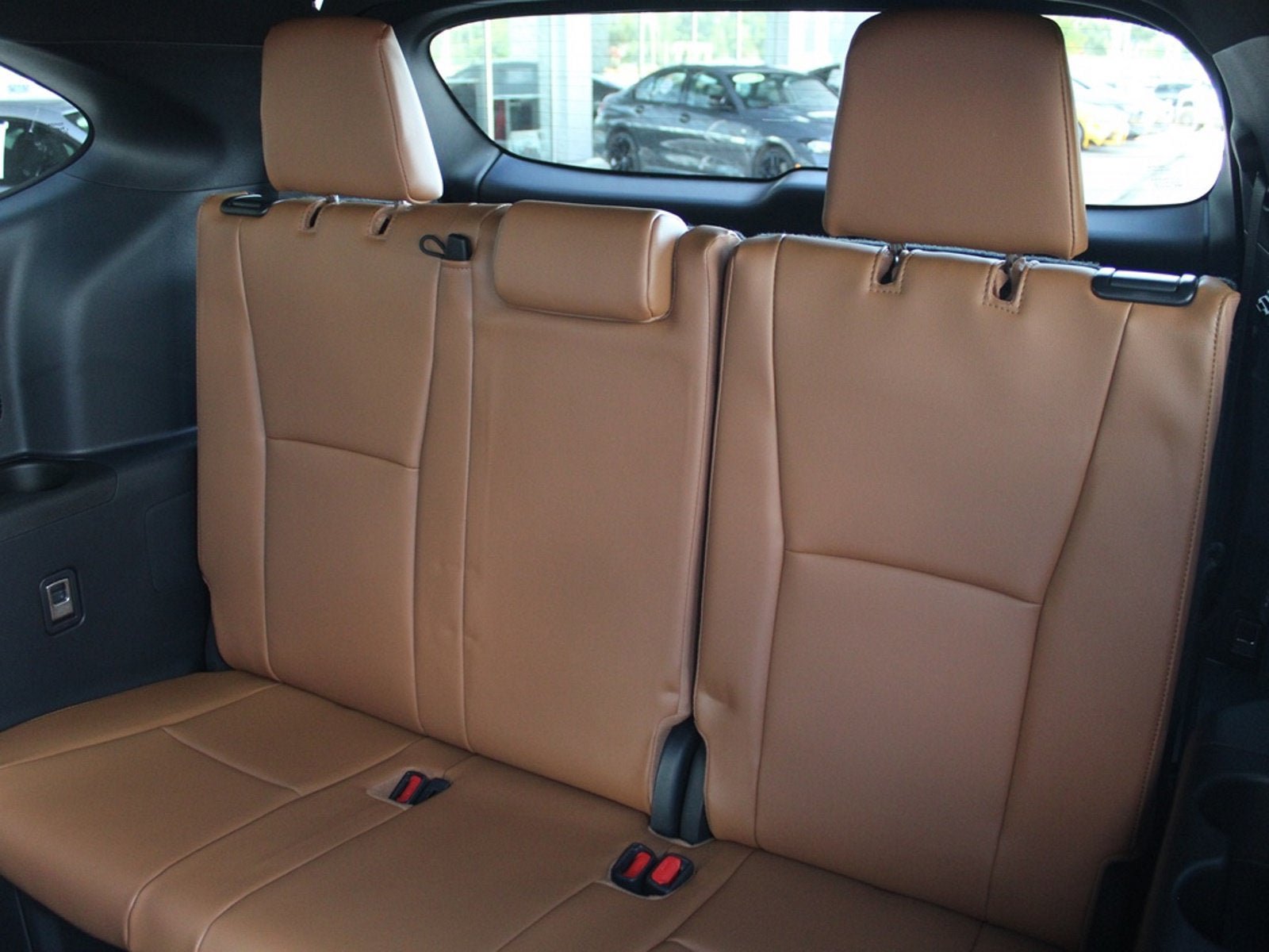 New 2026 Toyota Highlander Platinum AWD/4WD image 10