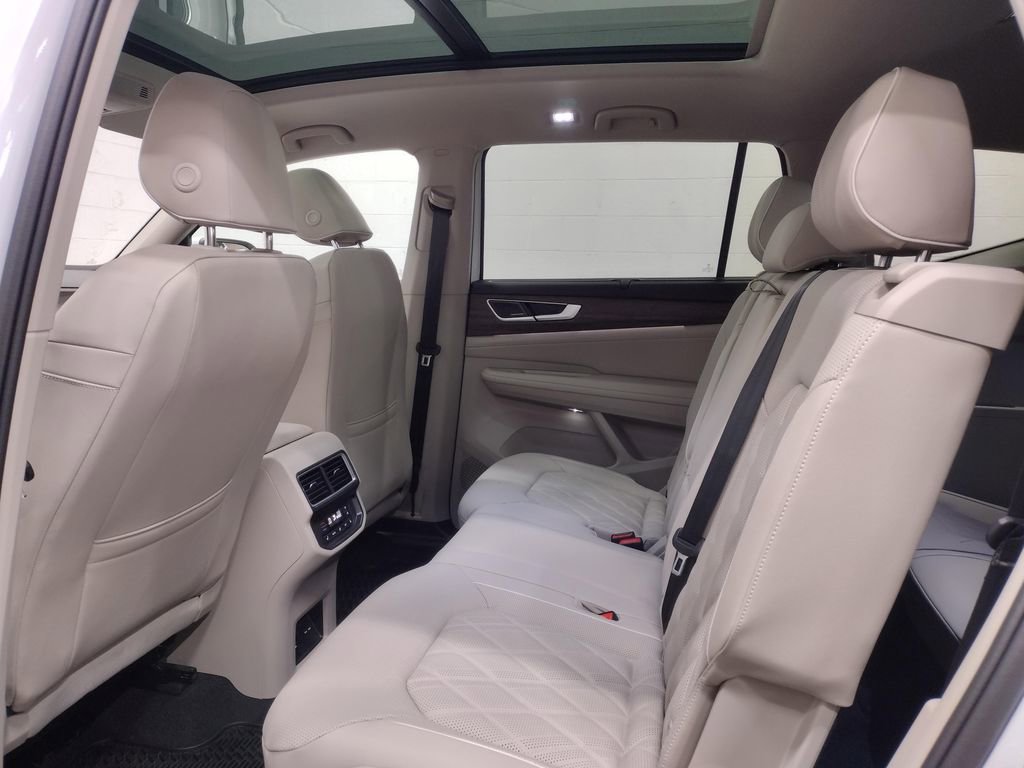 New 2026 Volkswagen Atlas SEL Premium R-Line image 30
