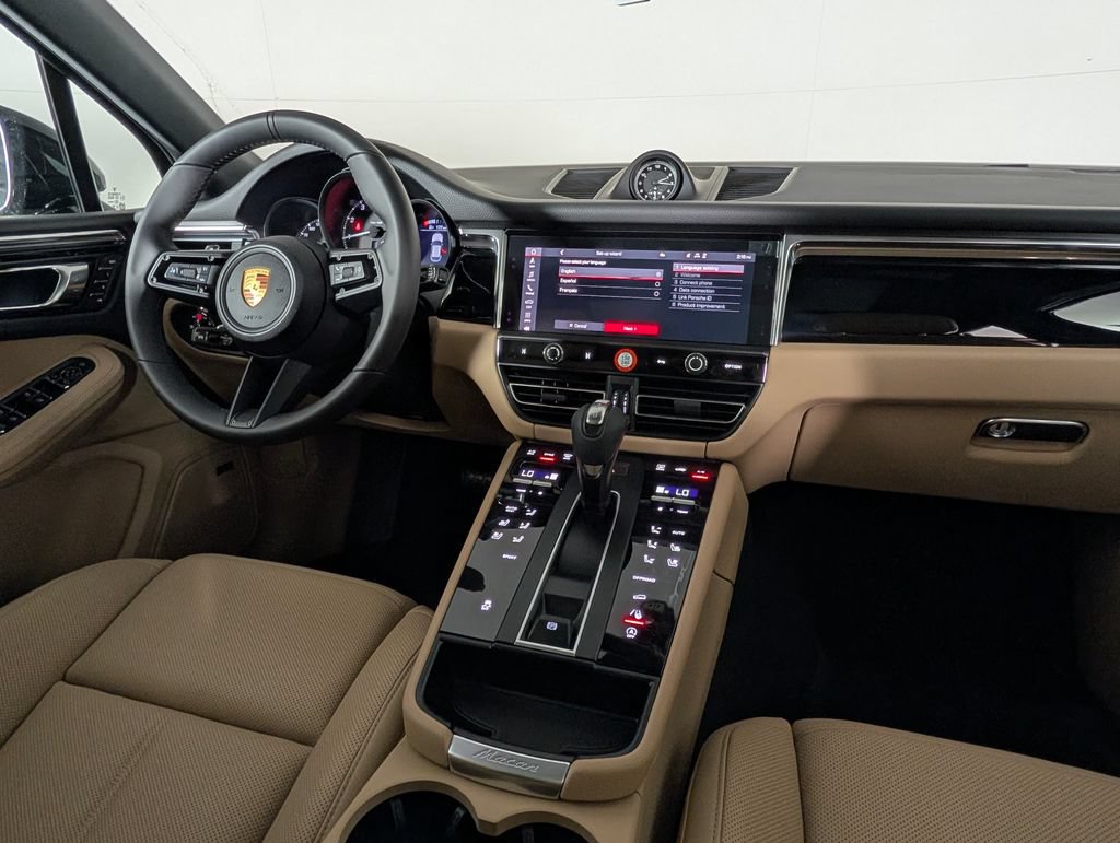 New 2026 Porsche Macan AWD/4WD image 22