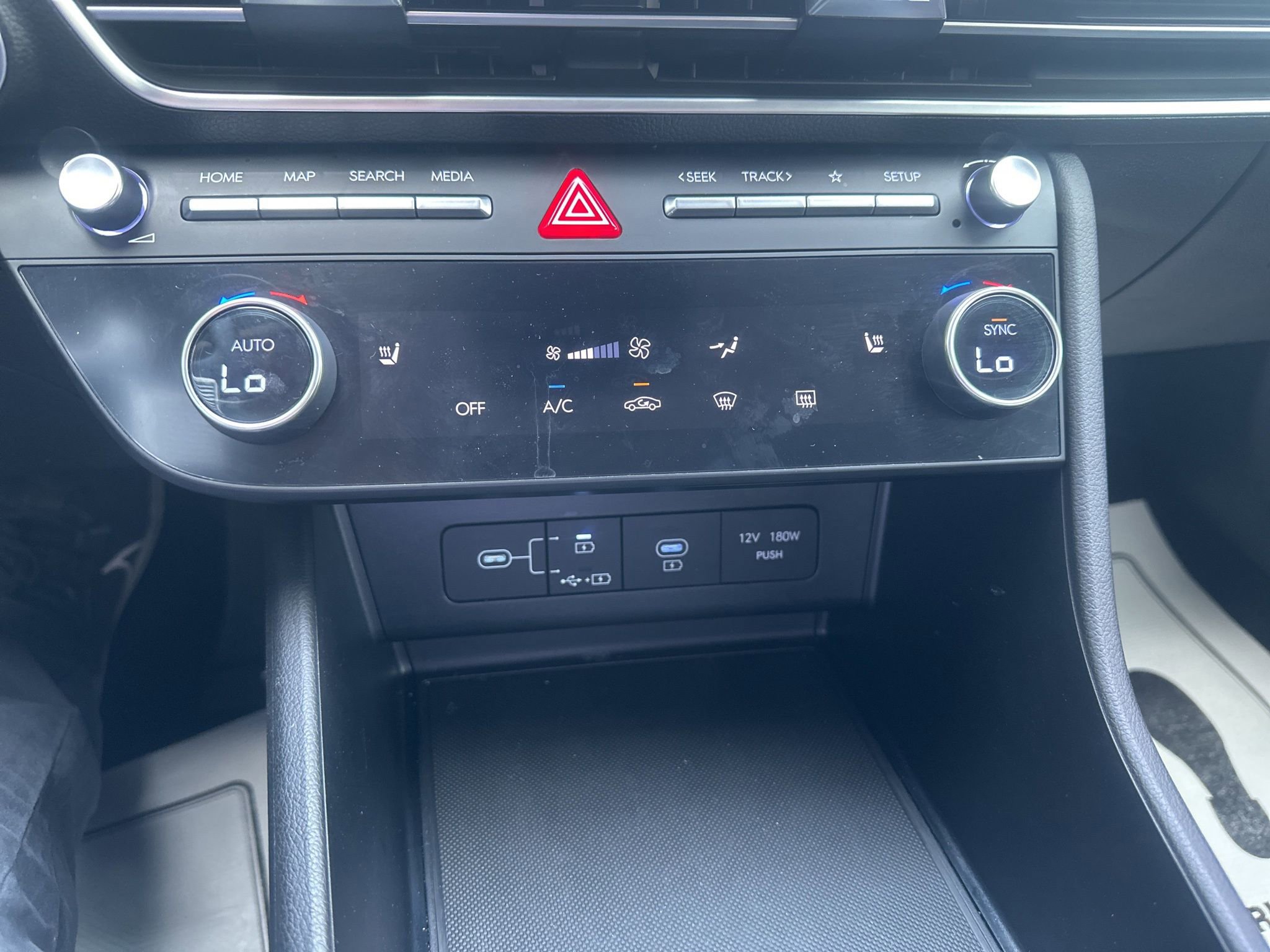 Used 2025 Hyundai Sonata SEL FWD image 25