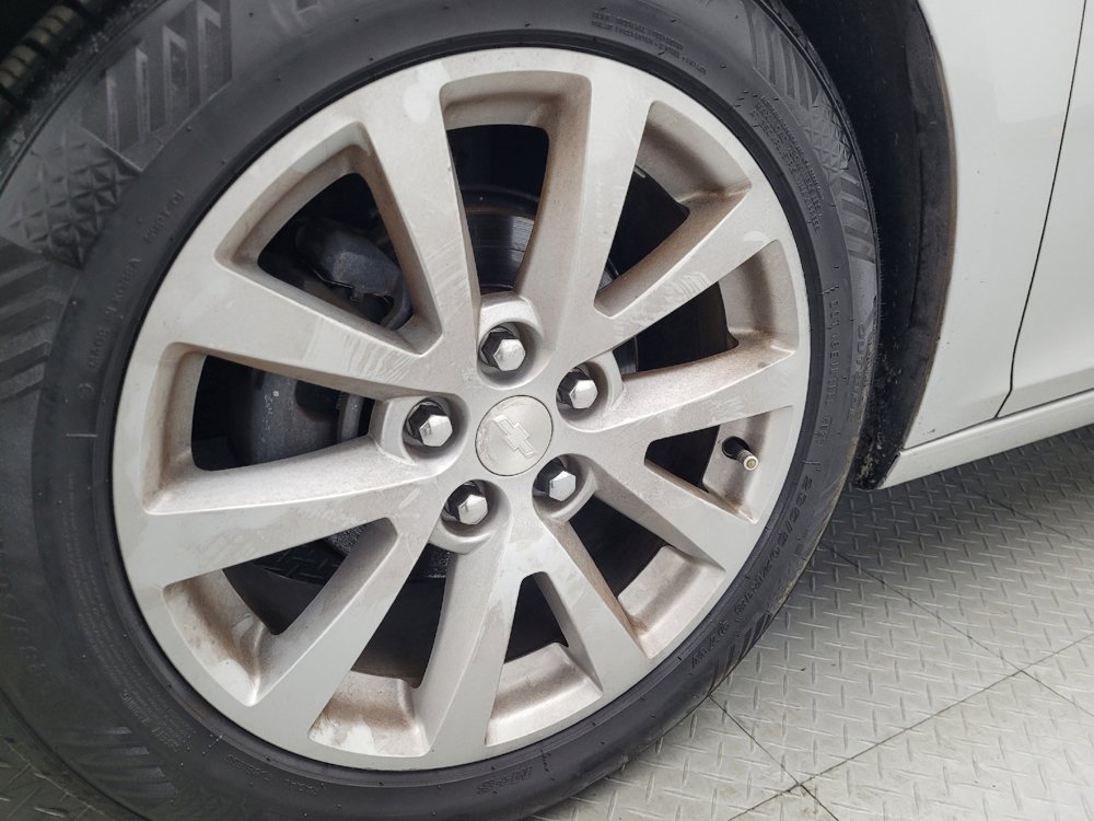 Used 2015 Chevrolet Malibu LT w/ Leather Package image 31