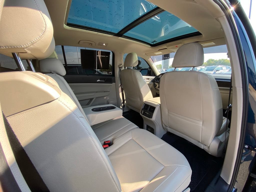 Used 2021 Volkswagen Atlas SE w/ Panoramic Sunroof Package AWD/4WD image 27