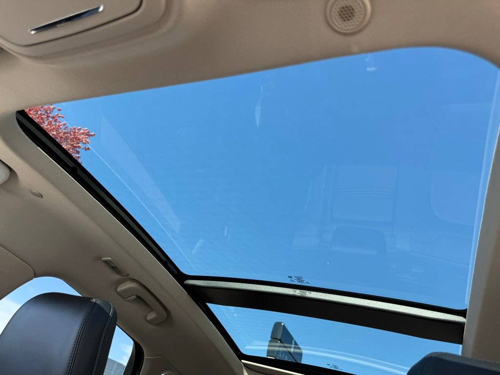 New 2025 Lincoln Corsair Grand Touring w/ Equipment Group 302A image 44