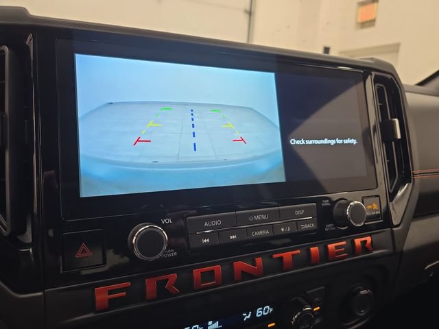 Used 2025 Nissan Frontier PRO-4X AWD/4WD image 23