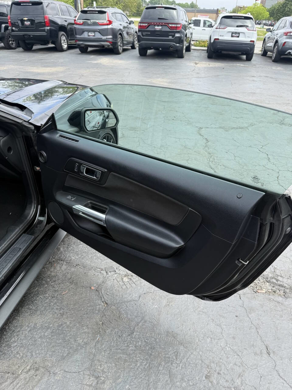 Used 2016 Ford Mustang Convertible w/ Equipment Group 051A RWD image 16