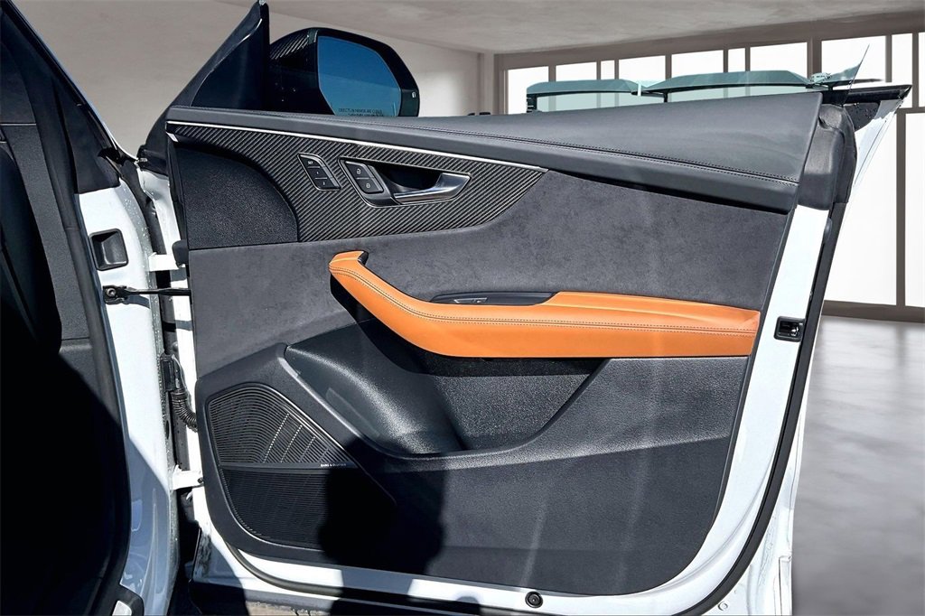 Used 2023 Audi RS Q8 w/ Black Optic Package image 19