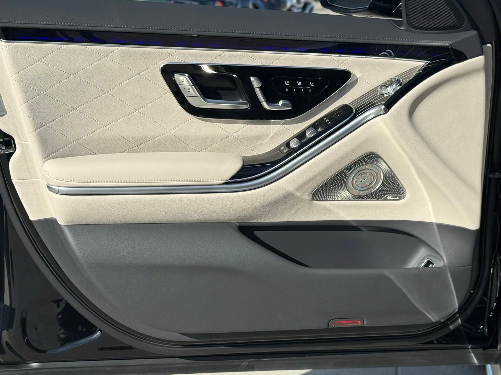 New 2026 Mercedes-Benz S 580 4MATIC Sedan image 14