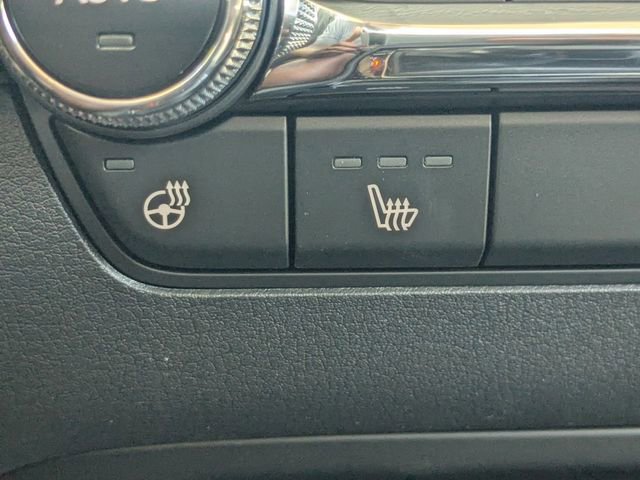 New 2025 MAZDA MAZDA3 2.5 Turbo Sedan w/Premium Plus image 23