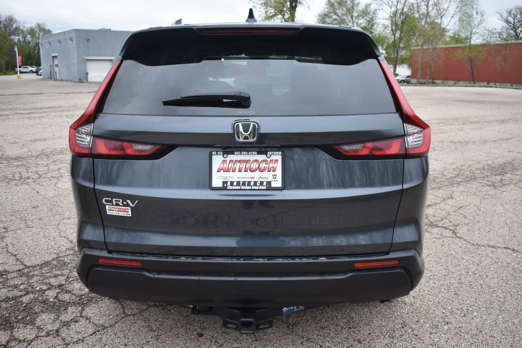 Used 2025 Honda CR-V LX image 7