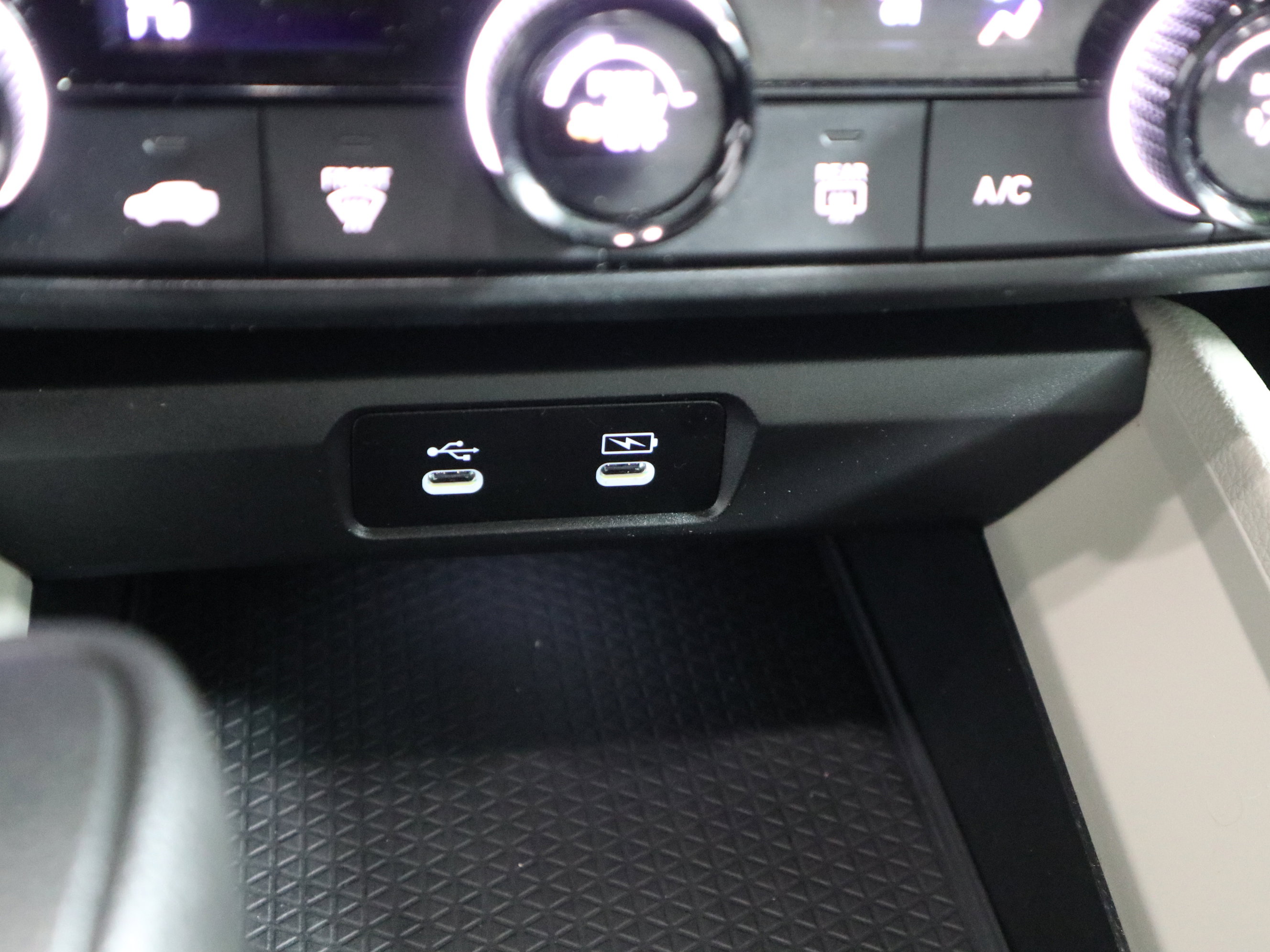 Used 2024 Honda Accord LX image 29