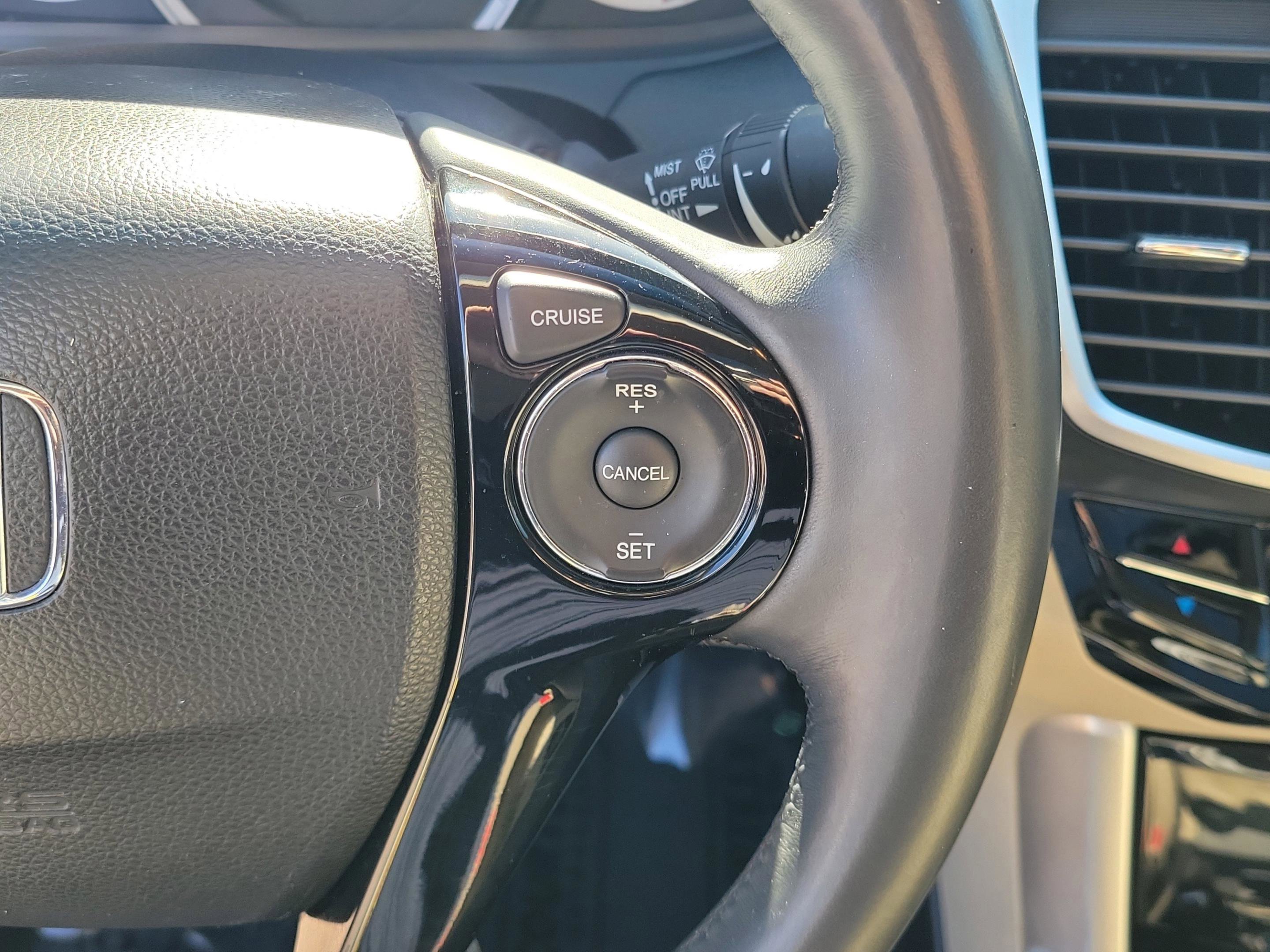 Used 2016 Honda Accord EX-L image 21