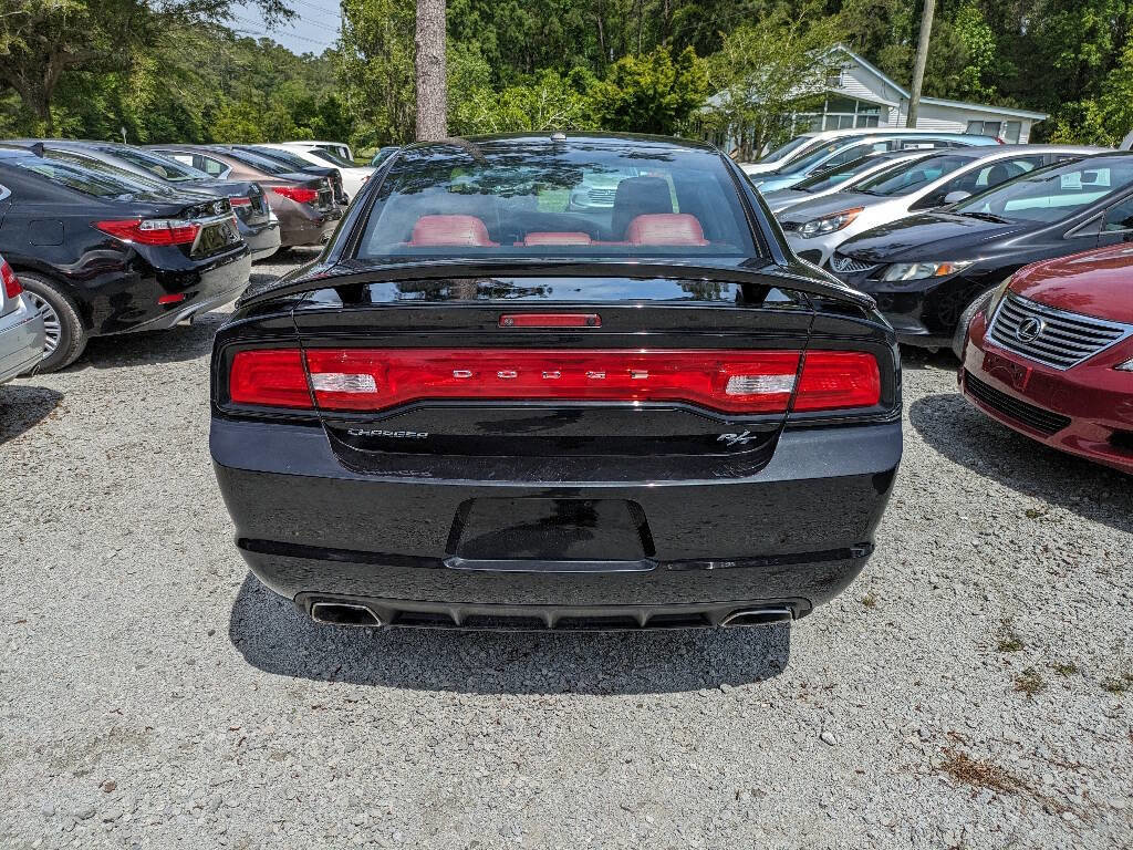 Used 2011 Dodge Charger R/T RWD image 2