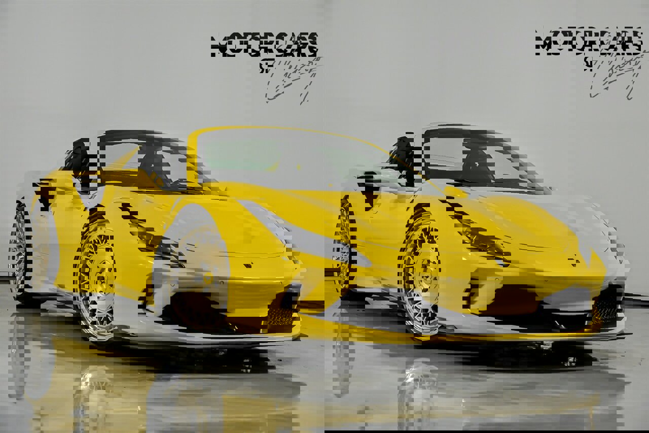 Used 2021 Ferrari F8 Tributo image 1