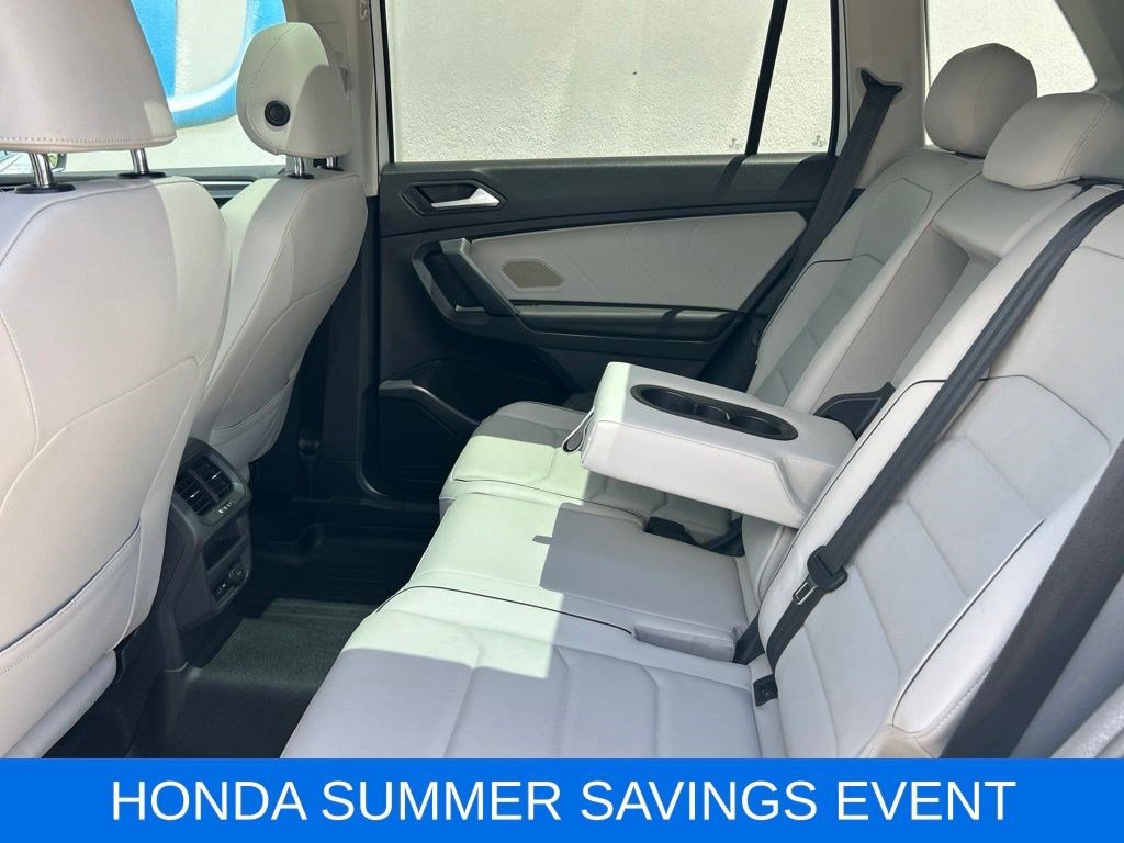 Used 2019 Volkswagen Tiguan SEL Premium AWD/4WD image 14