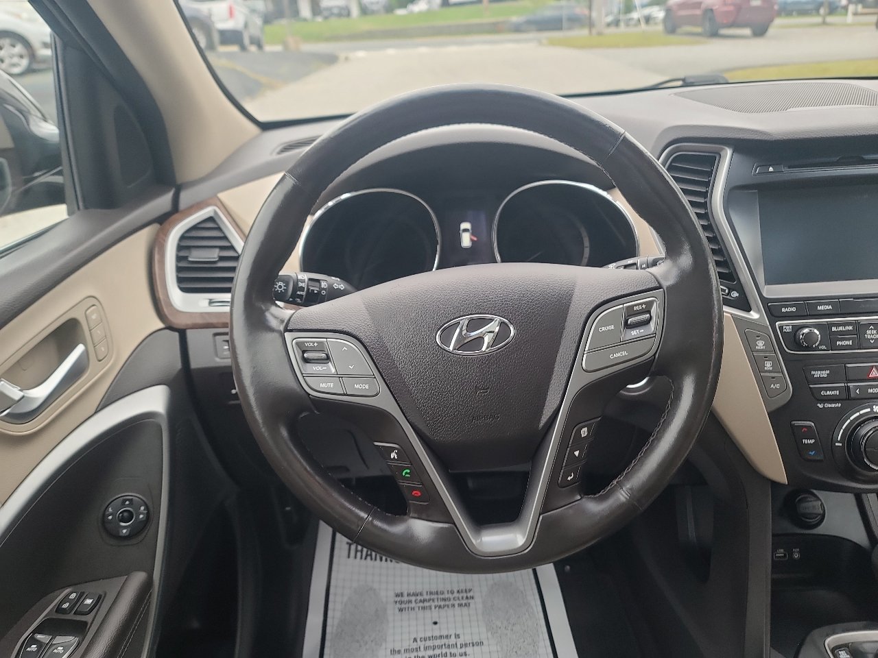 Used 2017 Hyundai Santa Fe Limited w/ Cargo Package image 16