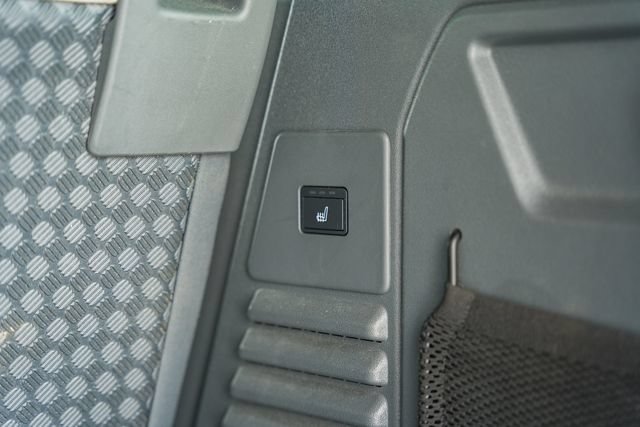 Used 2022 Land Rover Defender 110 SE AWD/4WD image 15