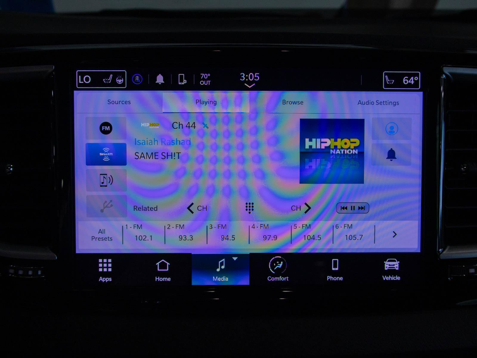 Used 2023 Chrysler Pacifica Touring-L FWD image 8