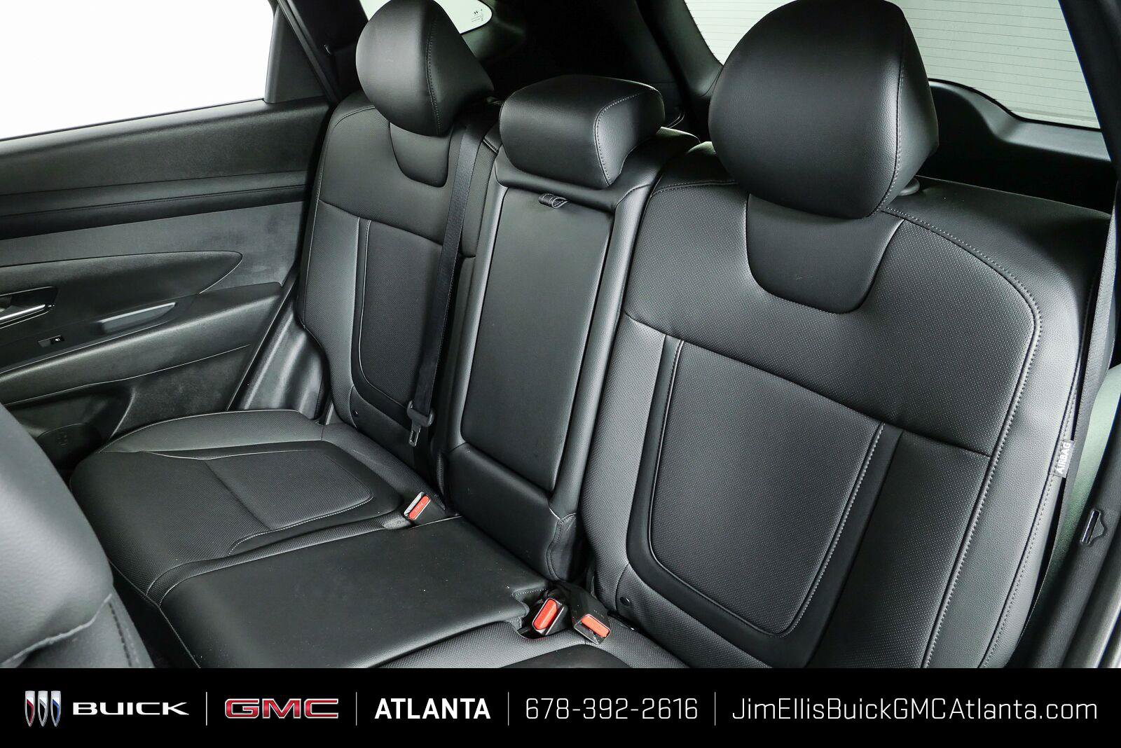 Used 2025 Hyundai Tucson SEL FWD image 16