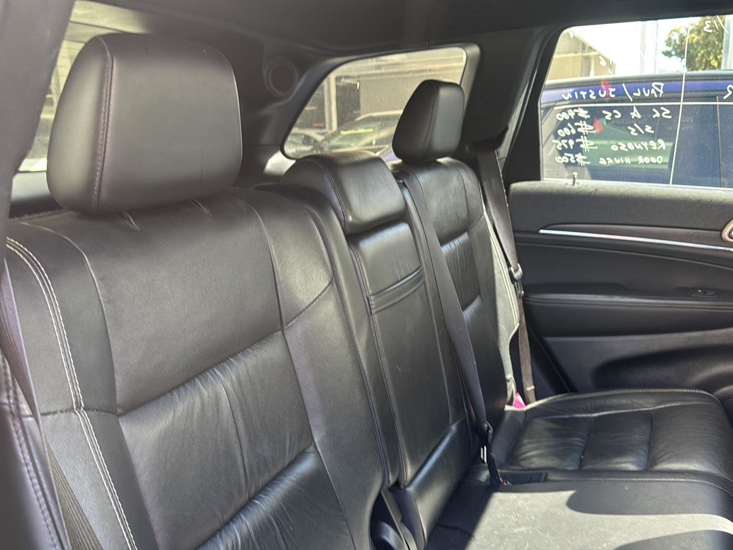 Used 2014 Jeep Grand Cherokee Limited w/ Trailer Tow Group IV AWD/4WD image 14
