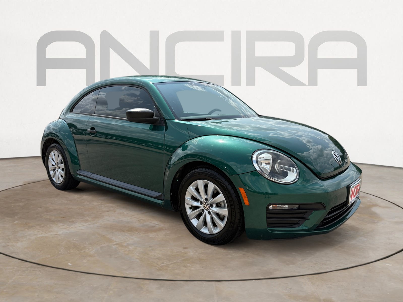 Used 2018 Volkswagen Beetle 2.0T S FWD image 6