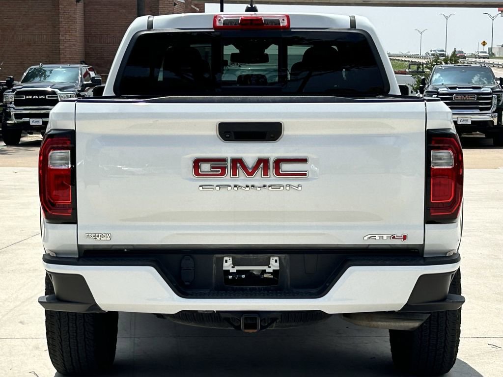 Used 2024 GMC Canyon AT4 AWD/4WD image 5