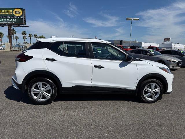 Certified 2025 Nissan Kicks Play S image 7