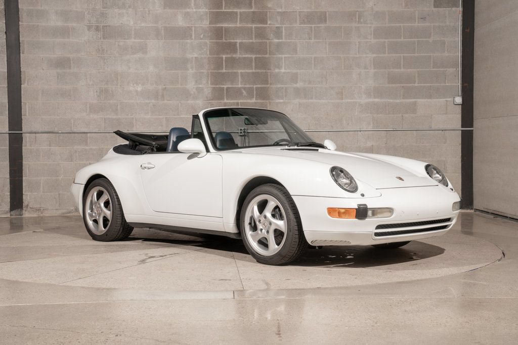 Used 1995 Porsche 911 Cabriolet image 1