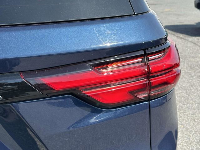 Used 2022 Chevrolet Traverse LT image 29