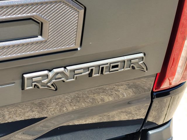 Used 2025 Ford F150 Raptor AWD/4WD image 8