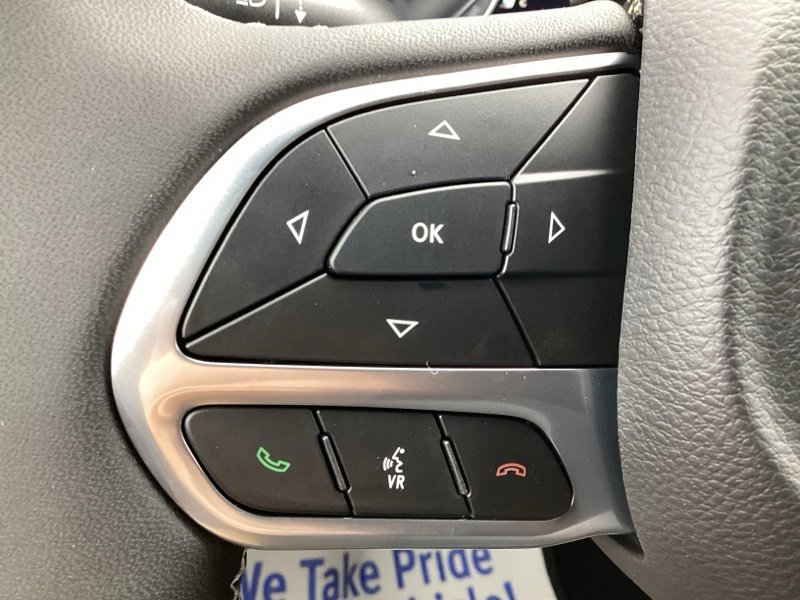 New 2026 Chrysler Pacifica Select image 30