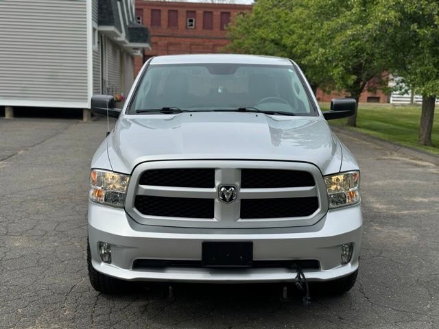 Used 2018 RAM 1500 Express w/ Express Value Package AWD/4WD image 2