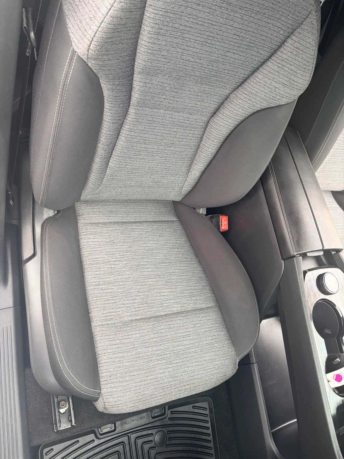 Used 2021 Nissan Rogue SV image 19