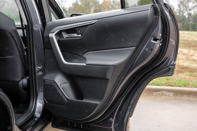 Used 2025 Toyota RAV4 XLE image 47